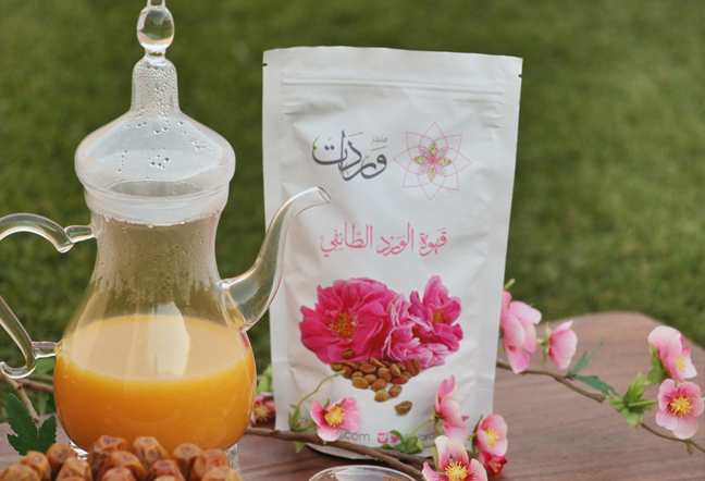 القهوة العربية بتحويجة الورد الطائفي احد المنتجات الابداعية لمتجر وردات الناجح - الطائف